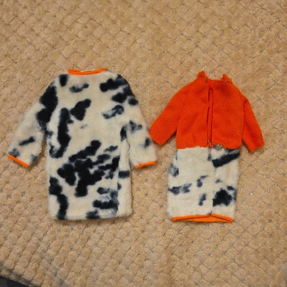 Stylish Black and Cream Faux Fur Coat and Skirt Set with Orange Sweater - Picture 2 of 4